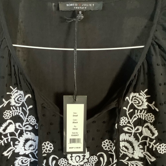 Romeo & Juliet Couture NWT Swiss Dot Floral Embroidered Peasant Top, Small - Picture 9 of 10